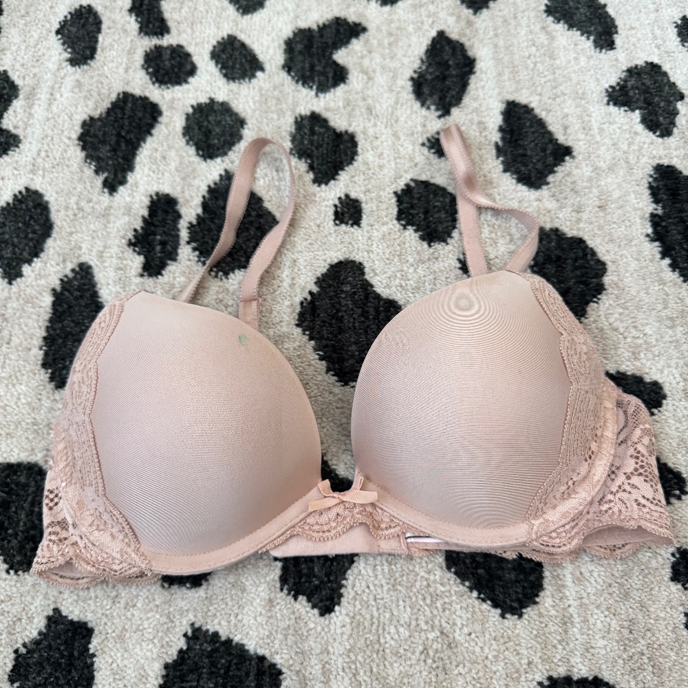 Victoria's Secret Dream Angels Push Up Bra Nude Lace 32C
